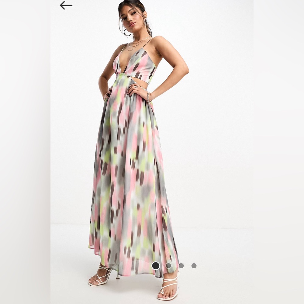 Beautiful summer dress. Brand new.